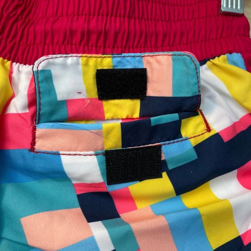 SurfCuz Womens Board Shorts Multi Color Geometric Block Swim Shorts‎ Size 28 NEW